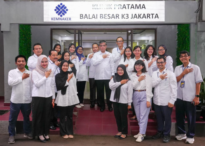 Menaker Kunjungi Balai K3