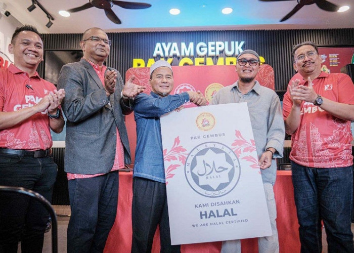 12 Cabang Ayam Gepuk Pak Gembus di Malaysia Miliki Sertifikat Halal dari Jakim