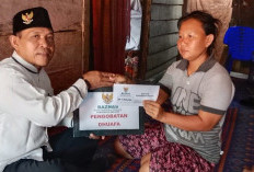  Baznas, Salurkan Bantuan Pengobatan ke Warga Desa Talang Kabu, Ilir Talo