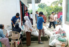 Ketahanan Pangan Lubuk Ngantungan, Pupuk dan Racun Dibagikan ke Kemasyarakat