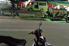 Satpol-PP, Diminta Tertibkan Kendaraan di Alun-alun Tais