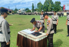 Kapolres, Pimpin Sertijab Waka Polres dan Tiga Perwira Polres Seluma