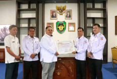 Bupati Apresiasi Kinerja Bawaslu Mengawal Proses Pilkada Berjalan Aman dan Lancar