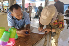 Tertibkan PKL, Satpol PP Lakukan Pengamanan di Sekitar Pasar