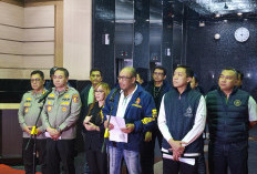 Gerebek Markas Judol Hayam Huruk, Polisi Sita Uang Rp 1,9 M hingga 53,8 Juta Dong