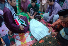 Praktik Urus Jenazah Digelar di Desa Kayu Arang