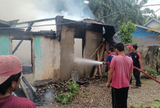  Sejam Terbakar, Rumah Lansia Pinju Layang Seluma Ludes