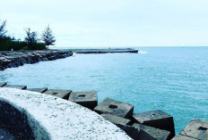 Pantai Tapak Paderi, Pantai dengan Sunset View Terbaik