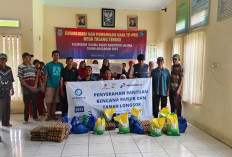 50 Warga Terdampak Bencana di Seluma Barat, Terima Bantuan Sembako dari Yayasan Ayasofya Center Indonesia