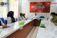 Empat Siswa Magang di Kantor BPN Manna