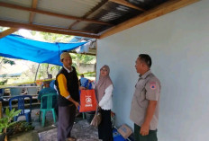 Warga Padang Niur Terima Logistik Masa Panik Paca Kebakaran