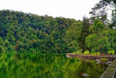 Panorama keindahan ​Danau Lau Kawar di Sumatera Utara