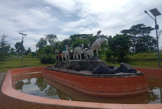 Batal Diganti Rugi, Murman Ancam Gusur Patung Kuda