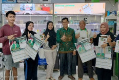 Perdana! April Yones Owner Iin Electronik Bagi-bagi Door Prize Mingguan