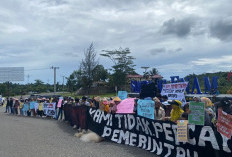 Hari HAM Nelayan dan Masyarakat Sipil, Mantan Kades Seluma Pimpin Unjuk Rasa di Simpang Enam