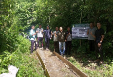 Realisasikan DD, Pemdes Pering Baru Titik Nol Pembangunan Jalan Rabet Beton 