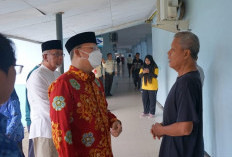 Gubernur Bengkulu Besuk PPPK Asal Kaur,  Alami Kecelakaan Saat Akan Mengajar