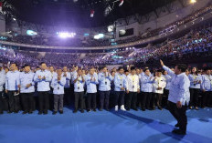 Momen Prabowo Subianto dan Kabinet Merah Putih, Kompak Nyanyi di Indonesia Arena