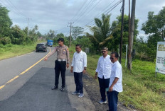 Pasca Ibu Hamil Tewas Akibat Lakalantas, Keluarga Korban Terima Santunan, Pengaspalan Jalan Dipercepat