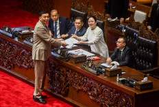 Isu Terhangat, Revisi UU TNI hingga Prabowo Puji Jokowi