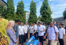 84 Unit Pompa Air, Diterima 74 Poktan Secara Simbolis, Dibagikan Bupati Gusnan