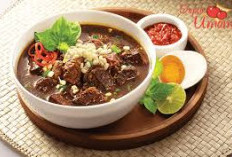 Rawon Sapi Khas Jawa Timur Menu Spesial untuk Idul Fitri