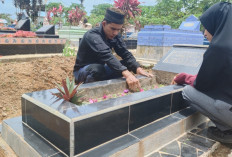 Makna dan Manfaat Ziarah Kubur dalam Islam