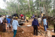 Akses Jalan Diportal Warga, Aktifitas Tambang Galian C di Desa Talang Alai Terhenti