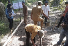 Pemdes Bangun JSP 330 M, Plat Dekar dan Jalan Pemukiman Warga  