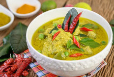 Resep Opor Ayam Kampung Lembut, Lezat, dan Gurih