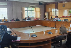 Aliansi OKP dan Mahasiswa Bengkulu Datangi DPR BS, Minta  Audit Investigasi KPU Bengkulu Selatan