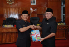 DPRD Terima Nota Pengantar LKPj Bupati Tahun 2023