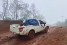 Kembali Rusak Parah, Warga Nyaris Terisolir, Saat Hujan Jalan ke Padang Capo Dikeluhkan