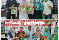 Door Prize Persembahan April Yones.SE. M.AP Untuk Pelanggan Iin Electronik 