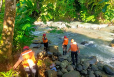 Korban Terseret Air Bah, Tim Sar Gabungan Susuri Sungai Sejauh 10 KM Cari Nenek Siha