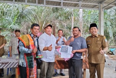 Bupati, Hibahkan Lahan TPU untuk Umat Nasrani