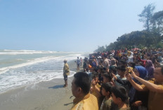 Tradisi Nelayan Ilir Talo, Festival Larungan Saat 10 Muharram