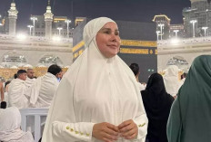 Transgender Isa Zega Ibadah Umrah, Anggota DPR Mufti Manam: Segera Tangkap Dia