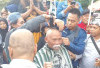 Sudewo Jadi Tersangka KPK, Warga Pati Gelar Aksi Cukur Gundul
